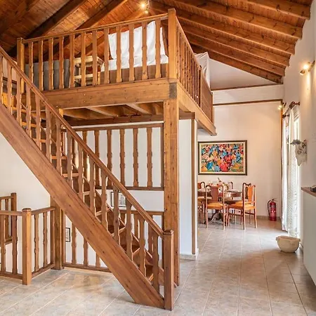 Nonna House Ferienhaus *