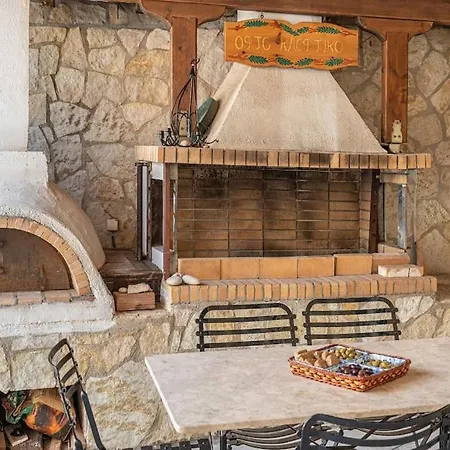 Nonna House * Agia Efimia