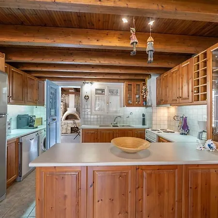 Nonna House Ajía Effimía